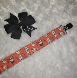 @viennas_bow_tique Hand sewn creations!